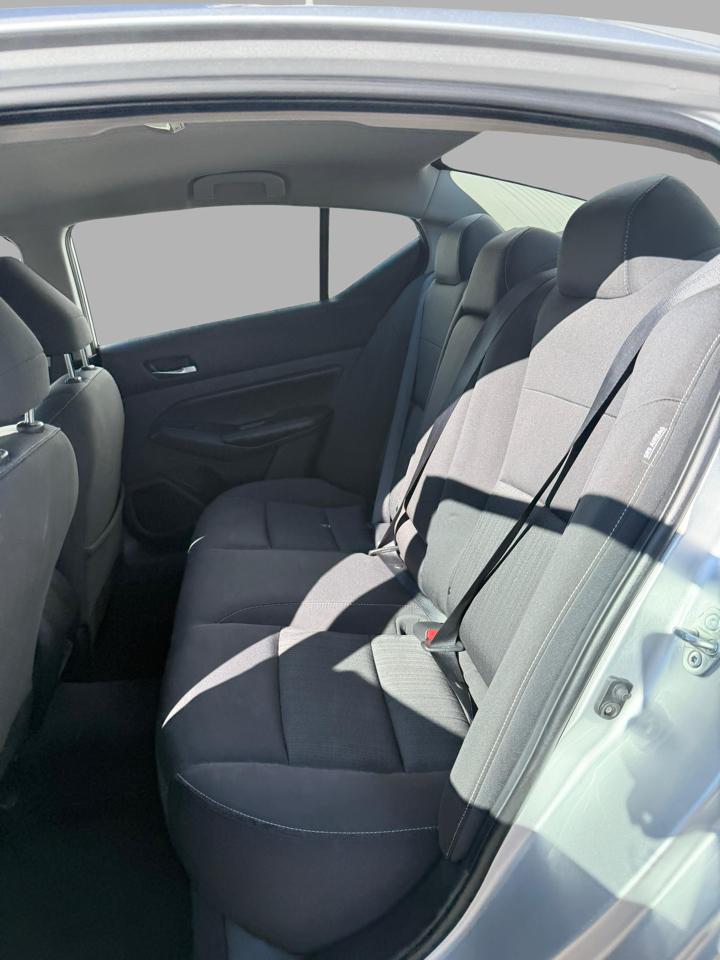 Nissan Altima 2.5 SV Sedan 2022