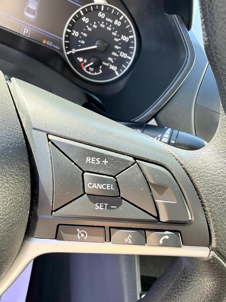 Nissan Altima 2.5 SV Sedan 2022