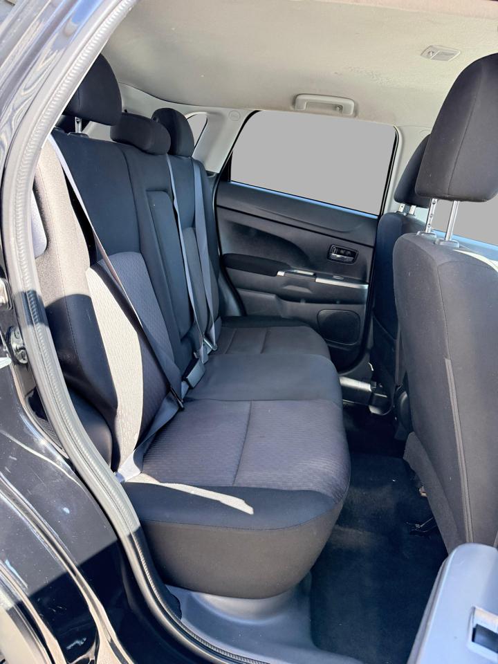 Mitsubishi Outlander Sport ES 2.0 CVT 2019