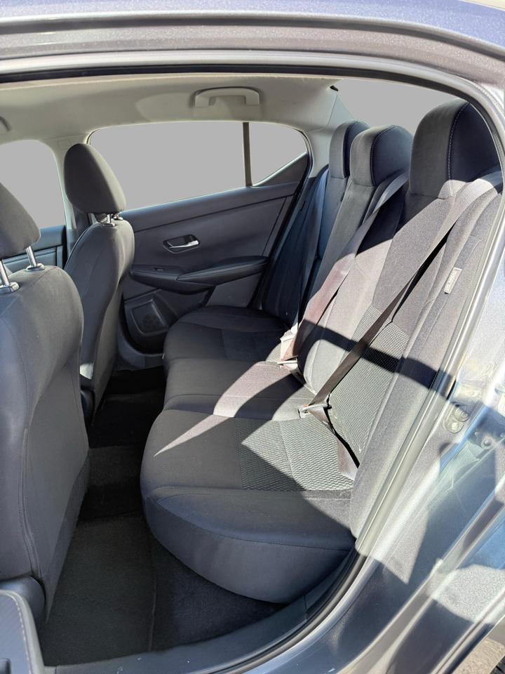 Nissan Sentra S CVT 2020