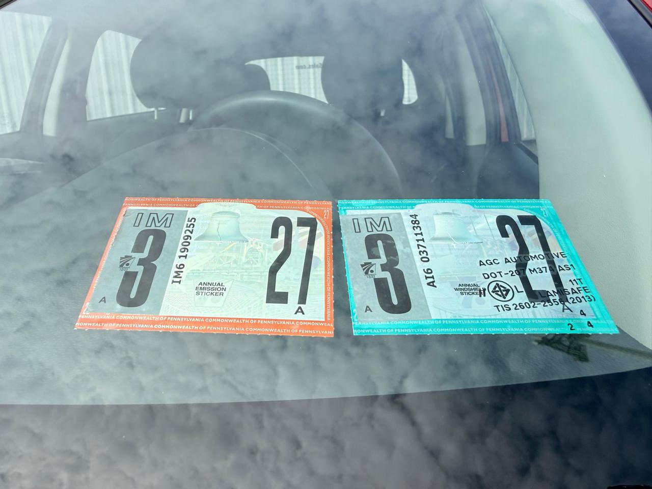 Mitsubishi Mirage ES CVT 2024