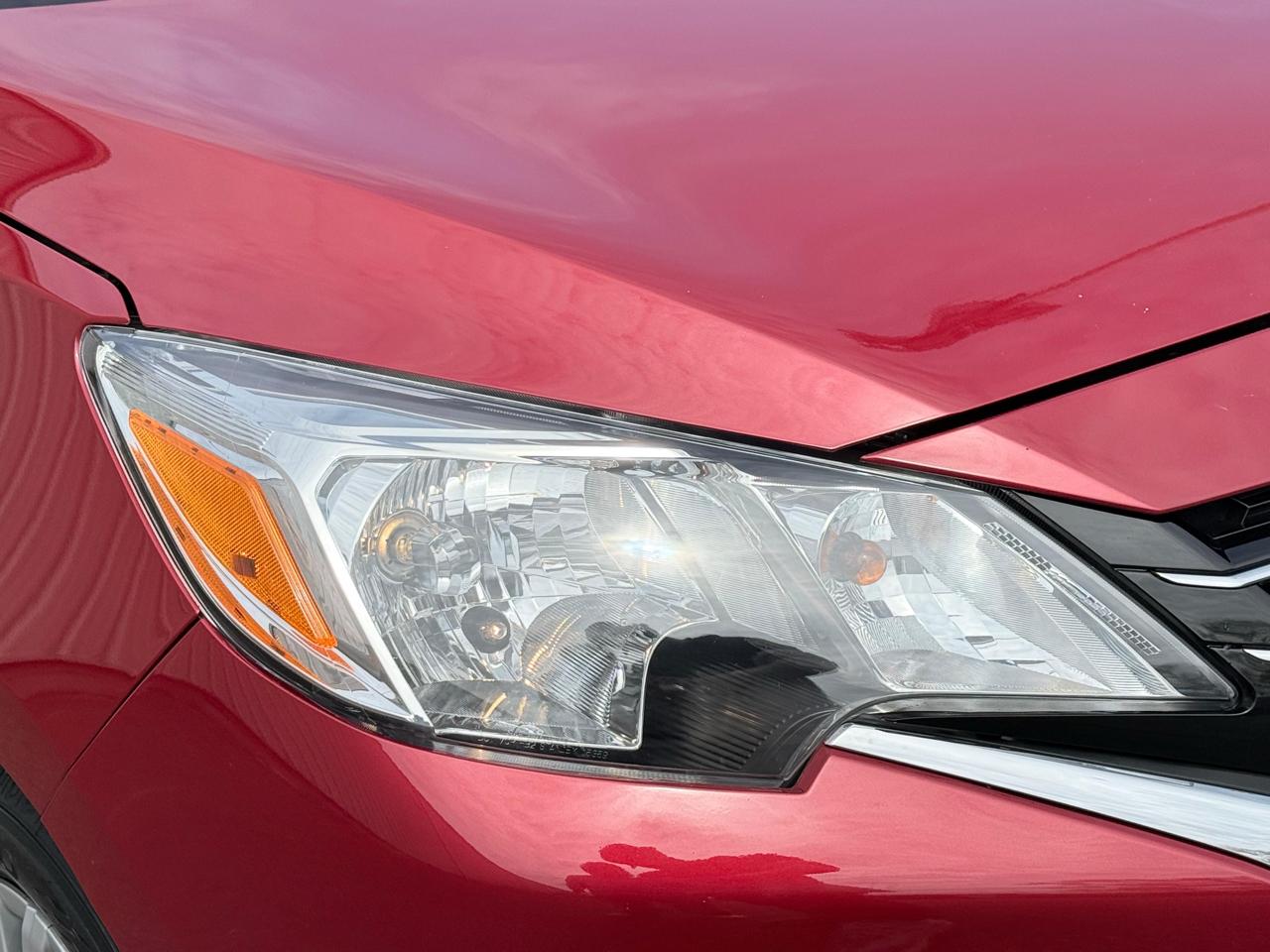 Mitsubishi Mirage ES CVT 2024