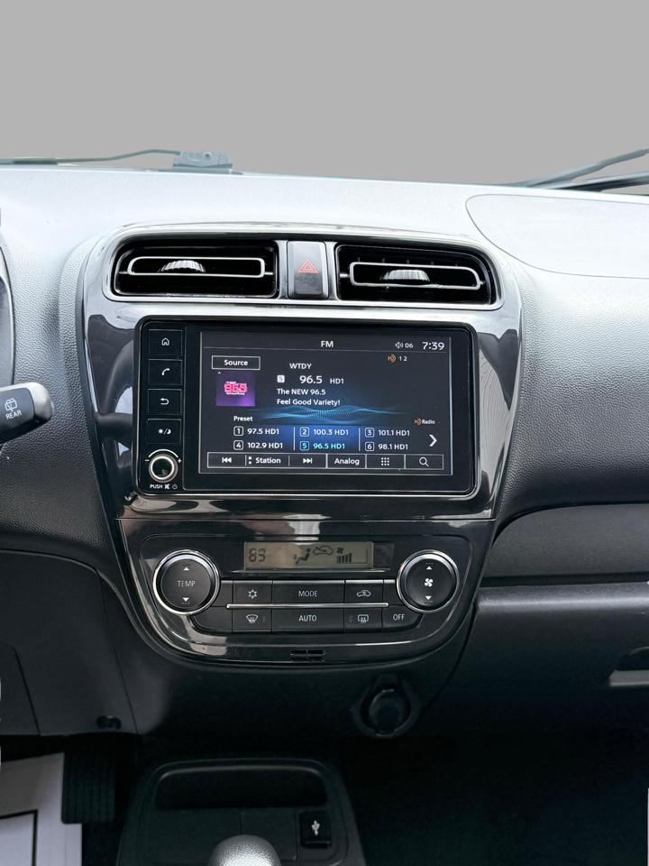 Mitsubishi Mirage ES CVT 2024