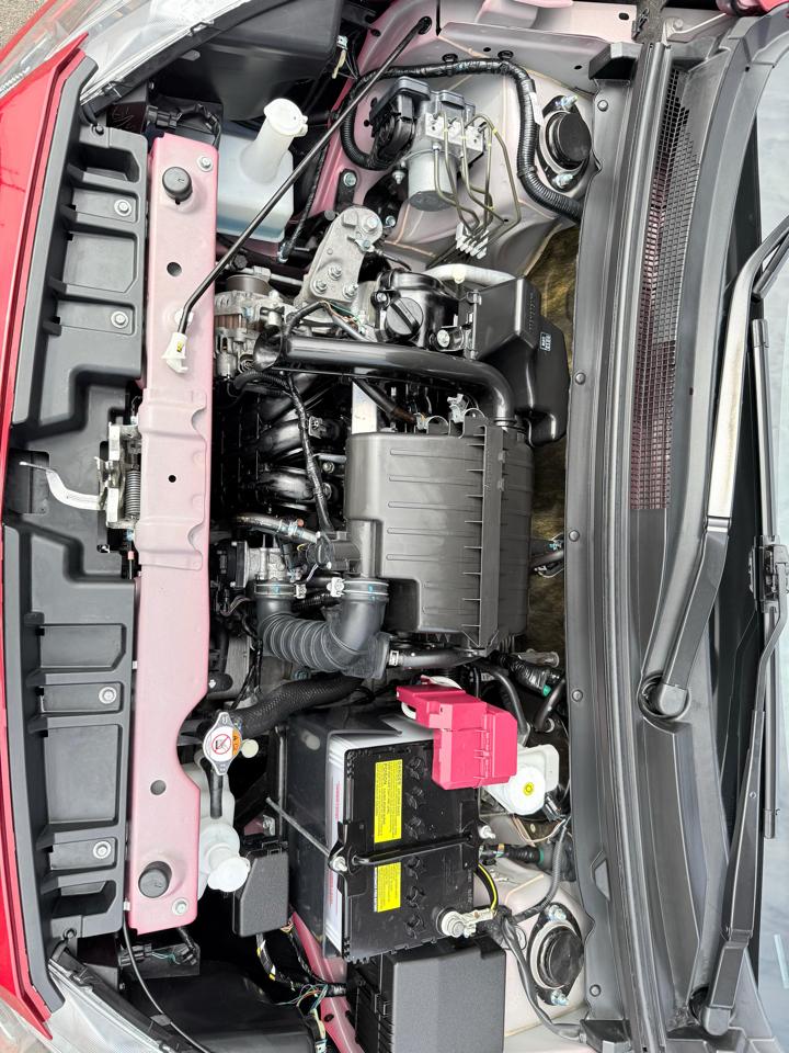 Mitsubishi Mirage ES CVT 2024