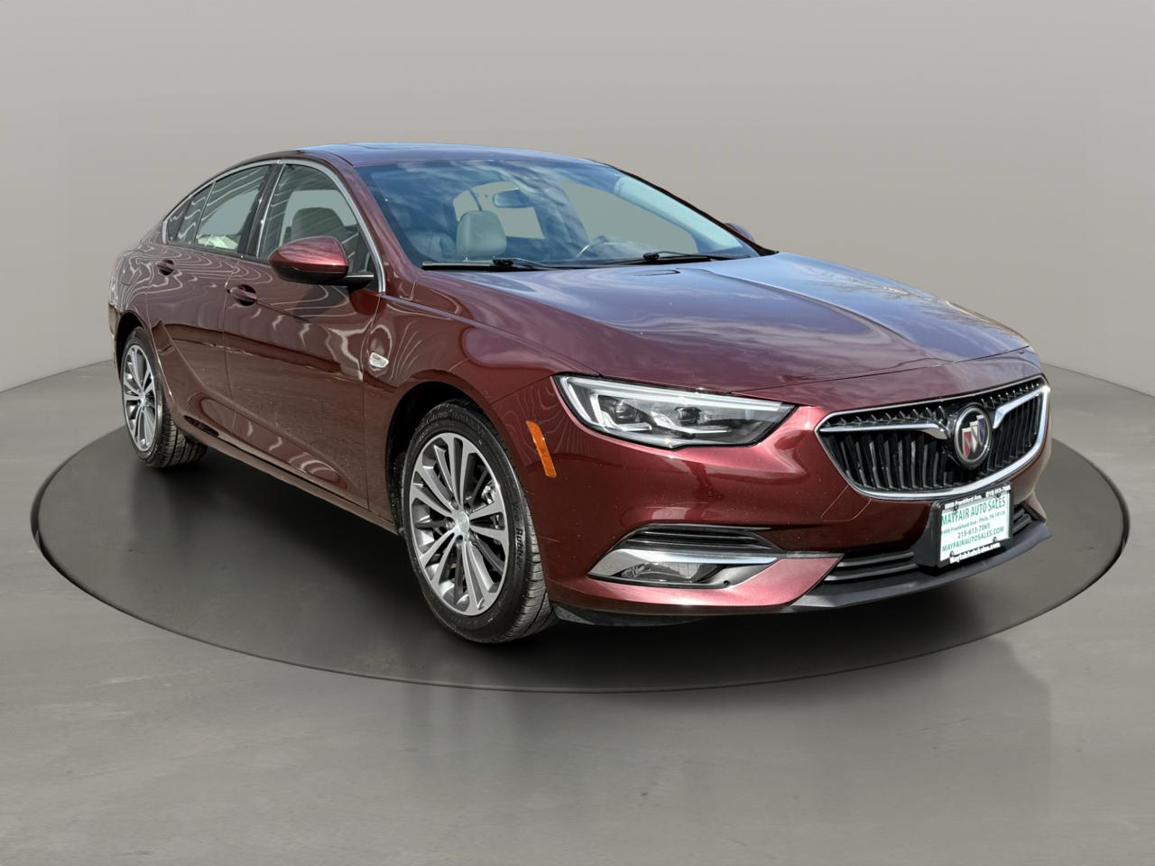 Buick Regal Sportback 4dr Sdn Essence FWD 2018