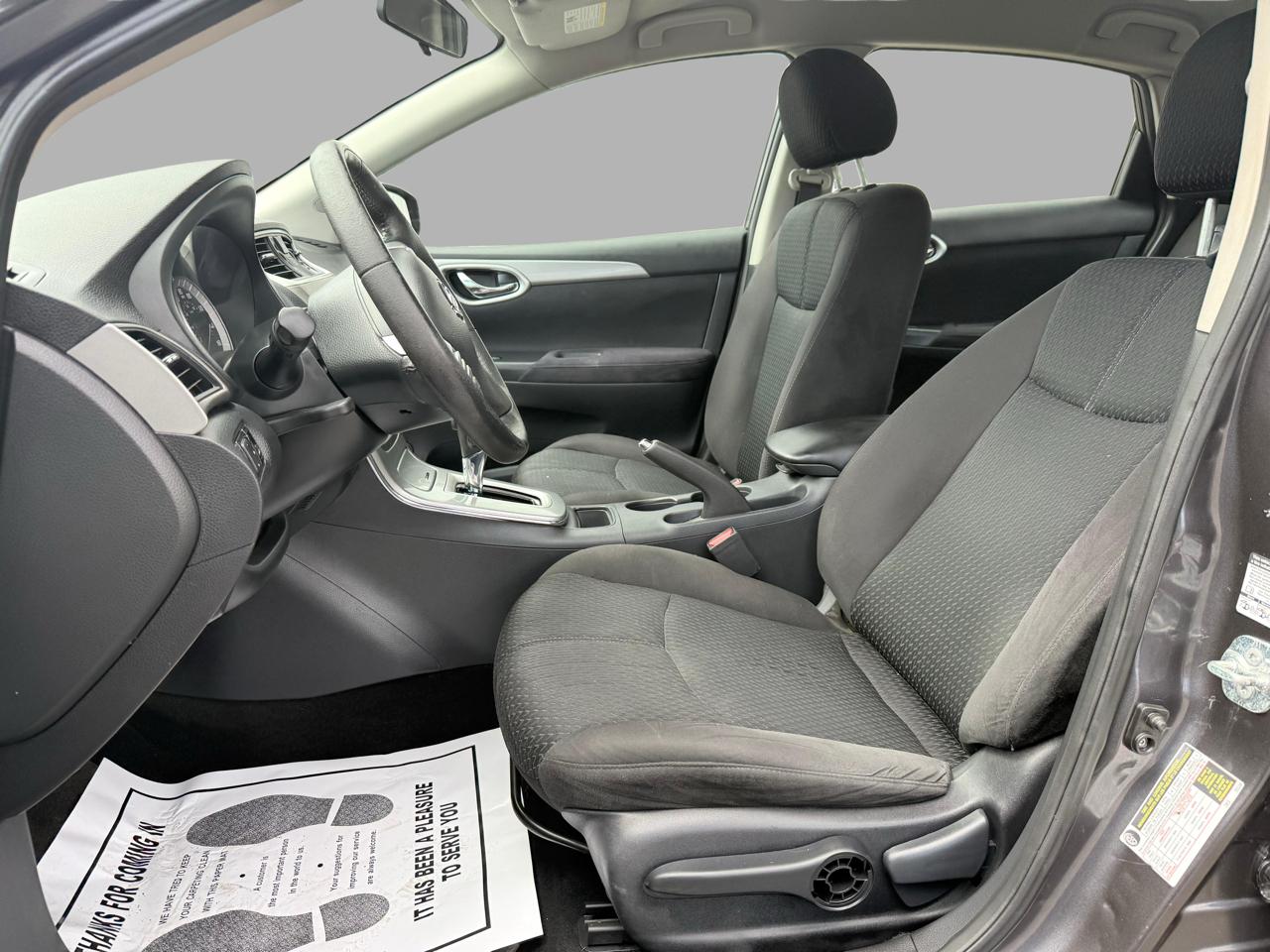 Nissan Sentra 4dr Sdn I4 CVT SR 2013