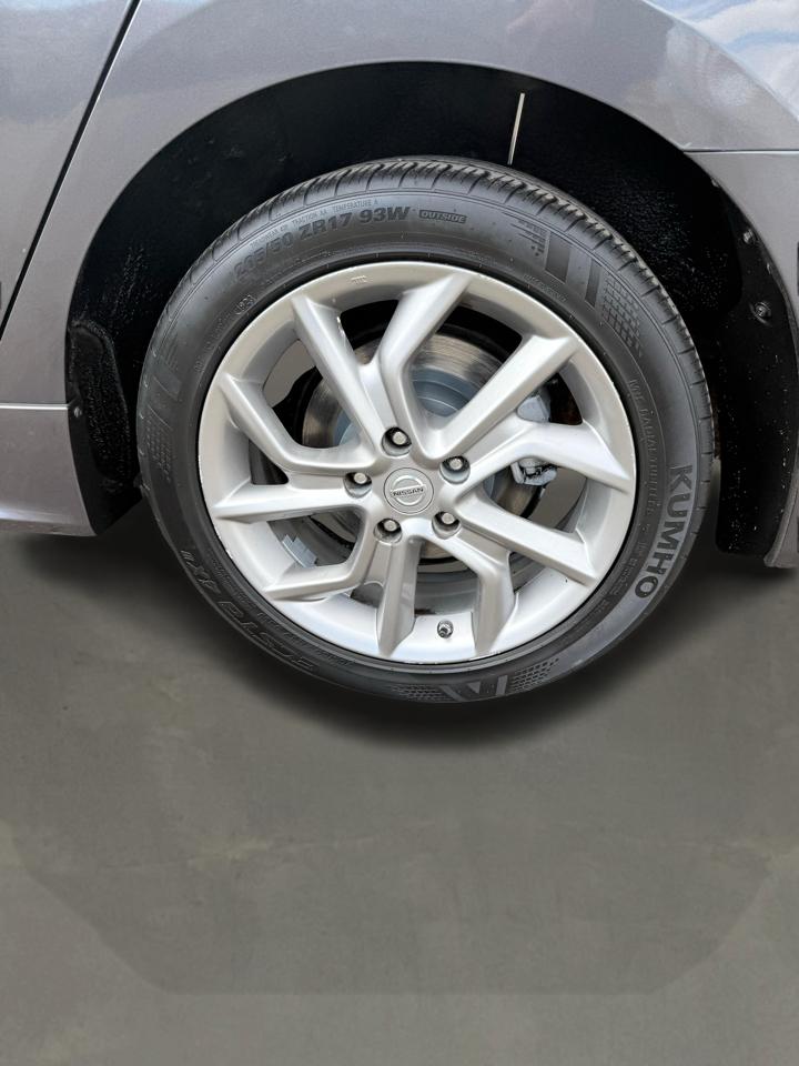 Nissan Sentra 4dr Sdn I4 CVT SR 2013