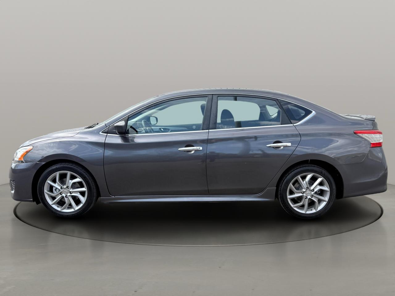 Nissan Sentra 4dr Sdn I4 CVT SR 2013