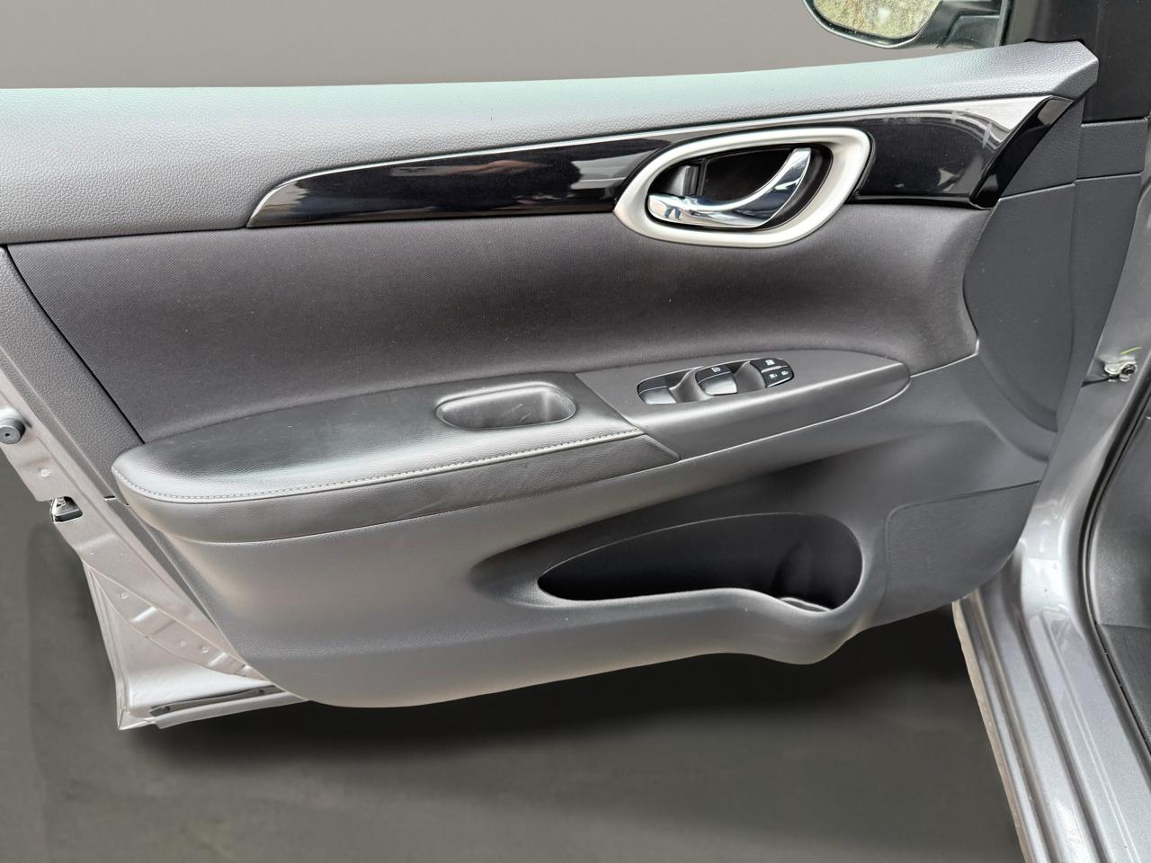 Nissan Sentra SV CVT 2019