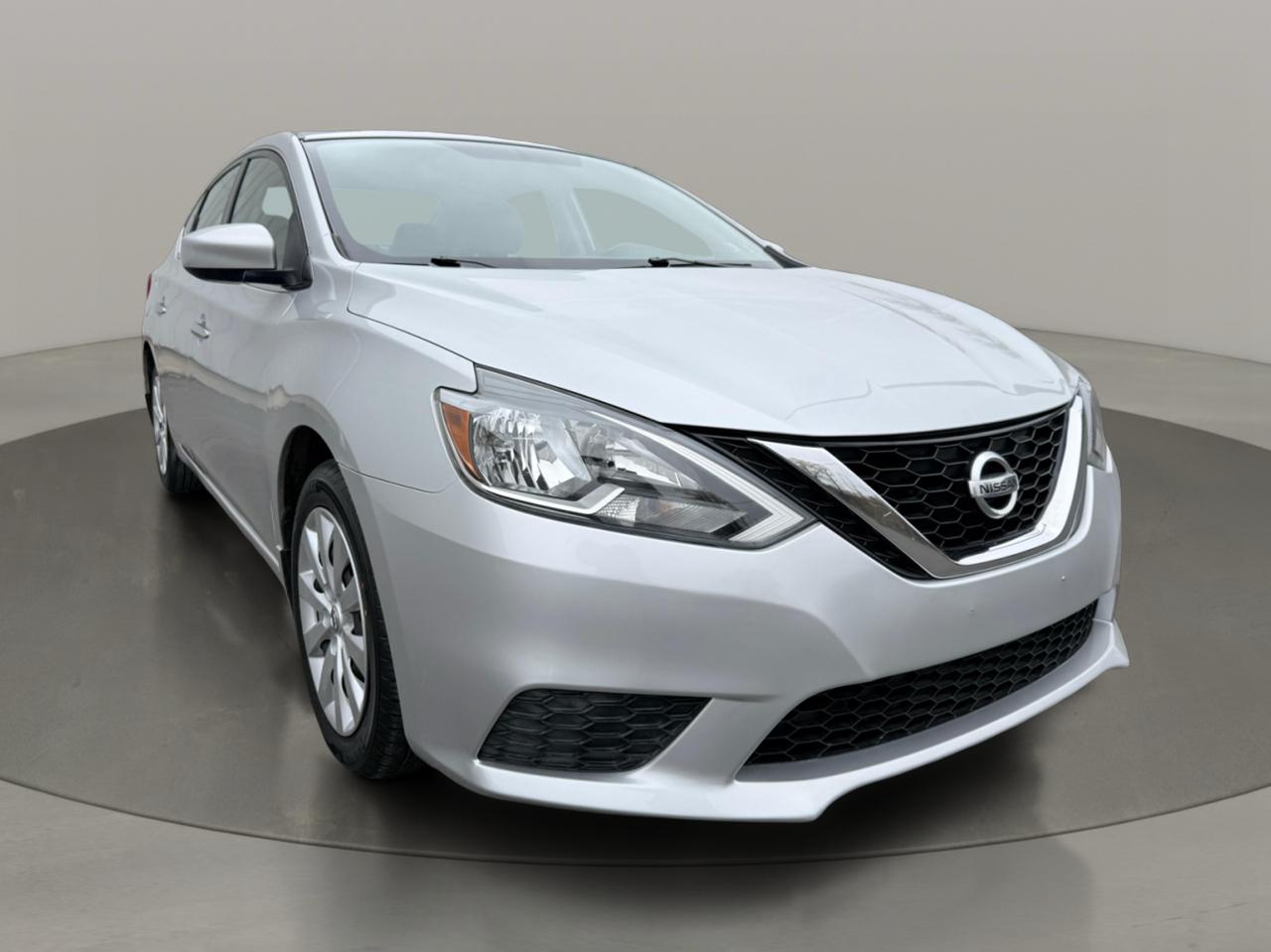 Nissan Sentra 4dr Sdn I4 CVT S 2016