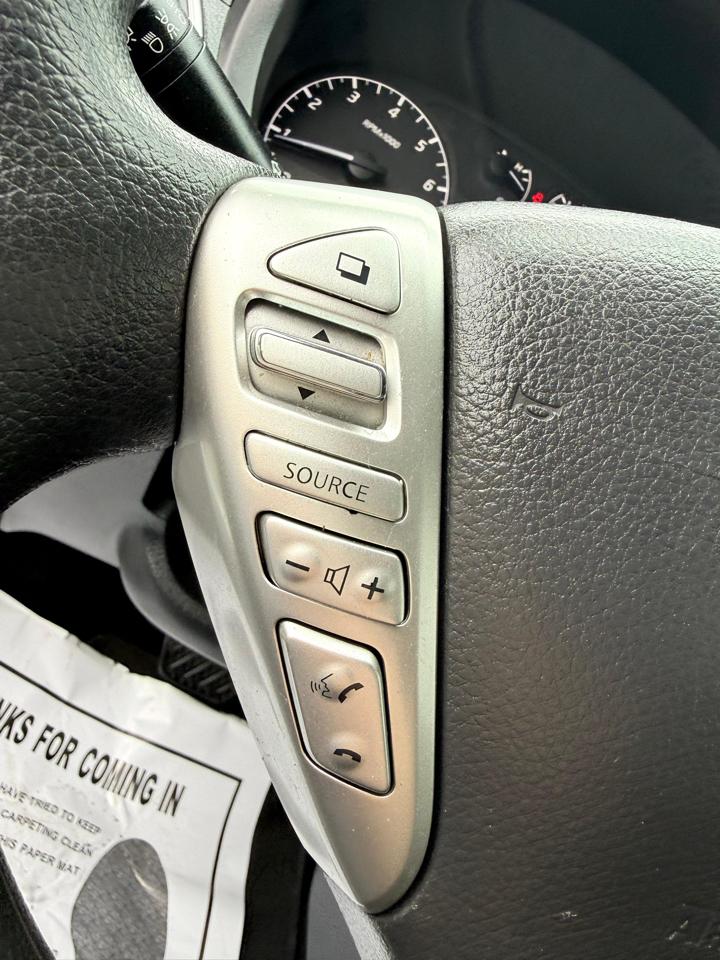 Nissan Sentra 4dr Sdn I4 CVT S 2016