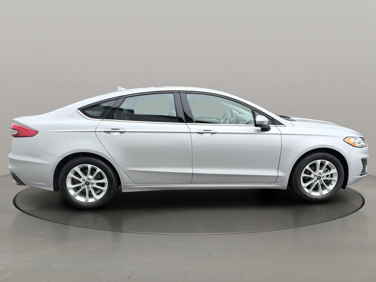 Ford FUSION SE  2019