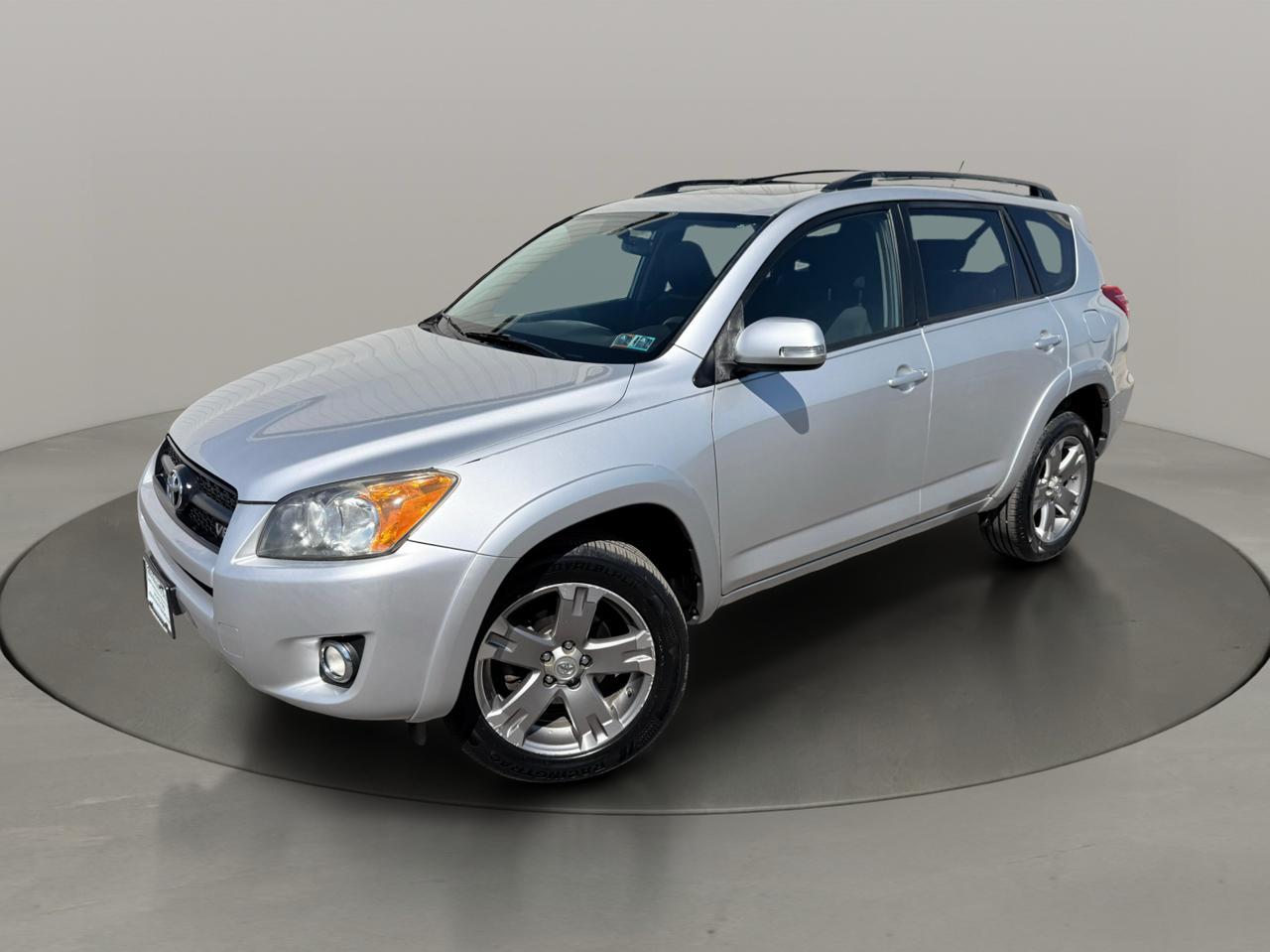 Toyota RAV4 4WD 4dr V6 5-Spd AT Sport (Natl) 2010