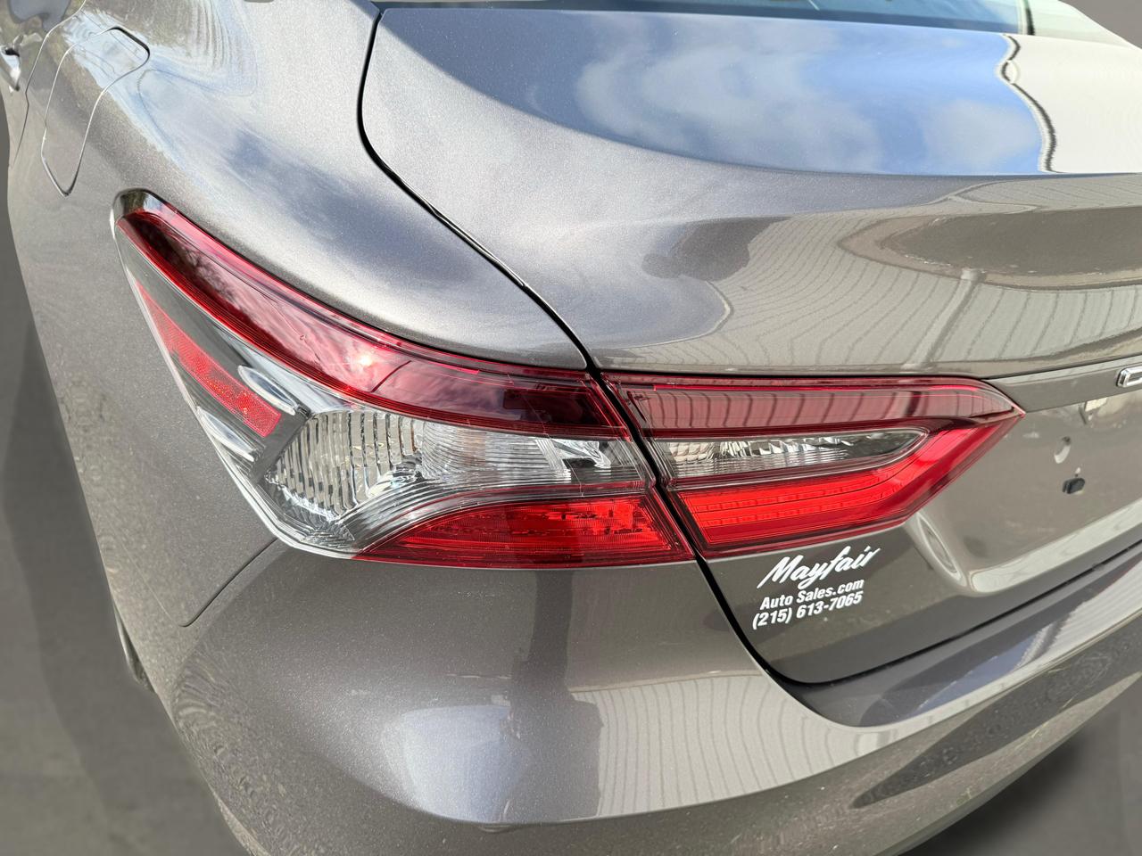 Toyota Camry LE Auto (Natl) 2022