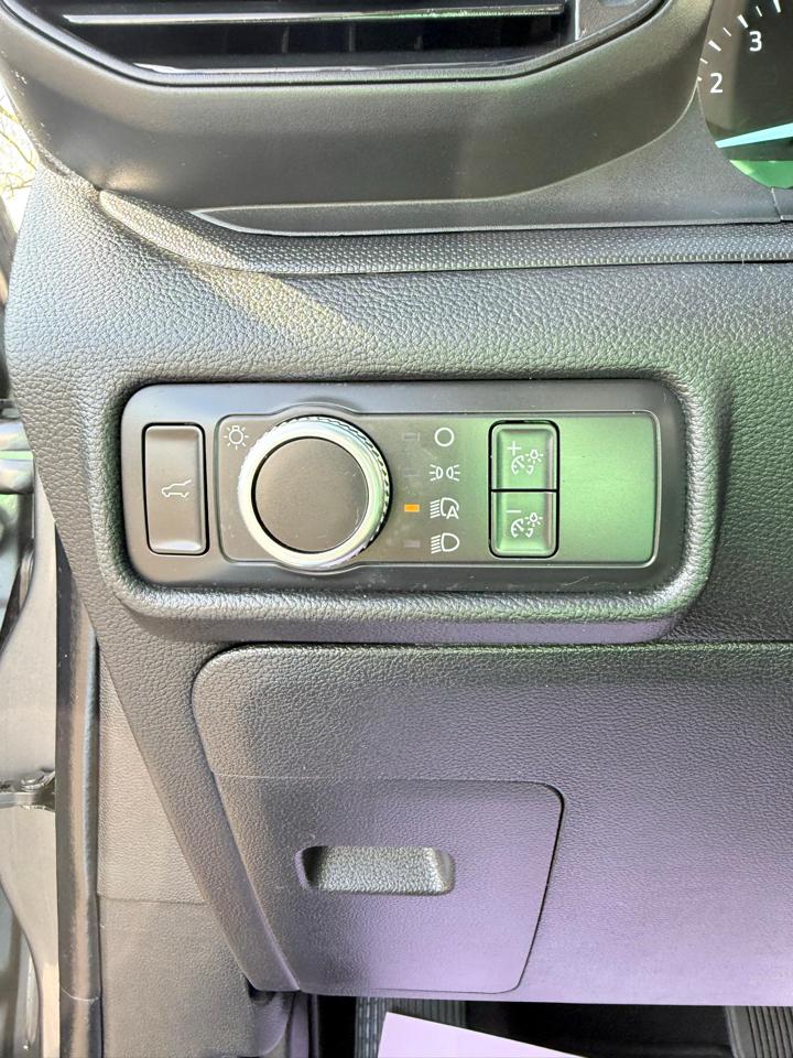 Ford Explorer Base RWD 2021