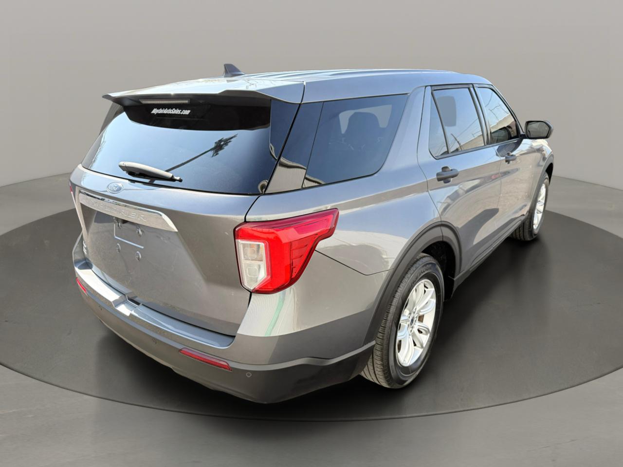 Ford Explorer Base RWD 2021