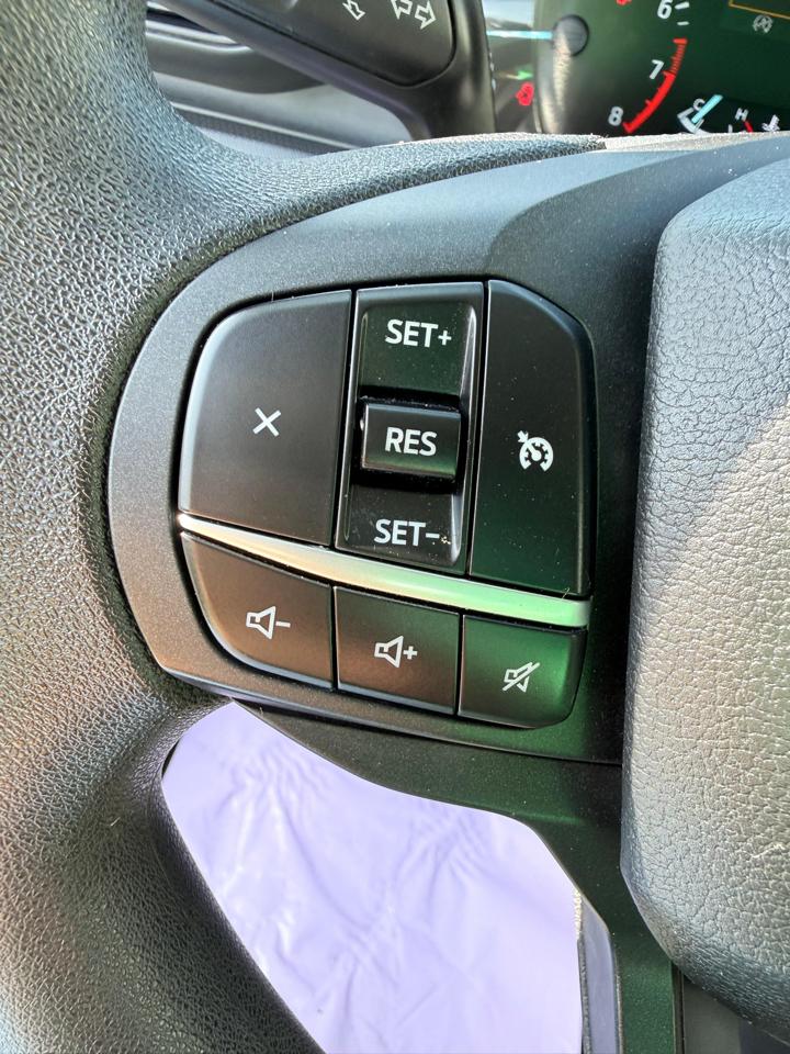 Ford Explorer Base RWD 2021