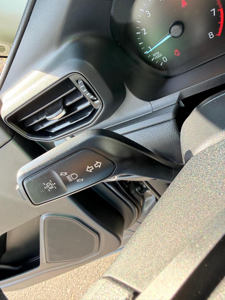 Ford Explorer Base RWD 2021