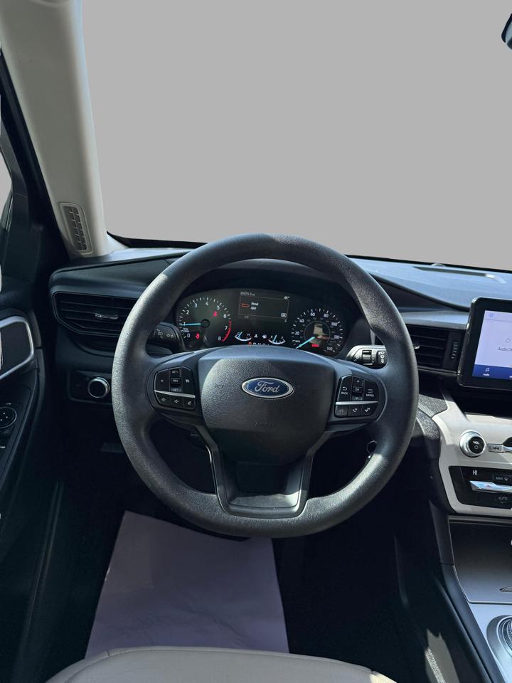 Ford Explorer Base RWD 2021