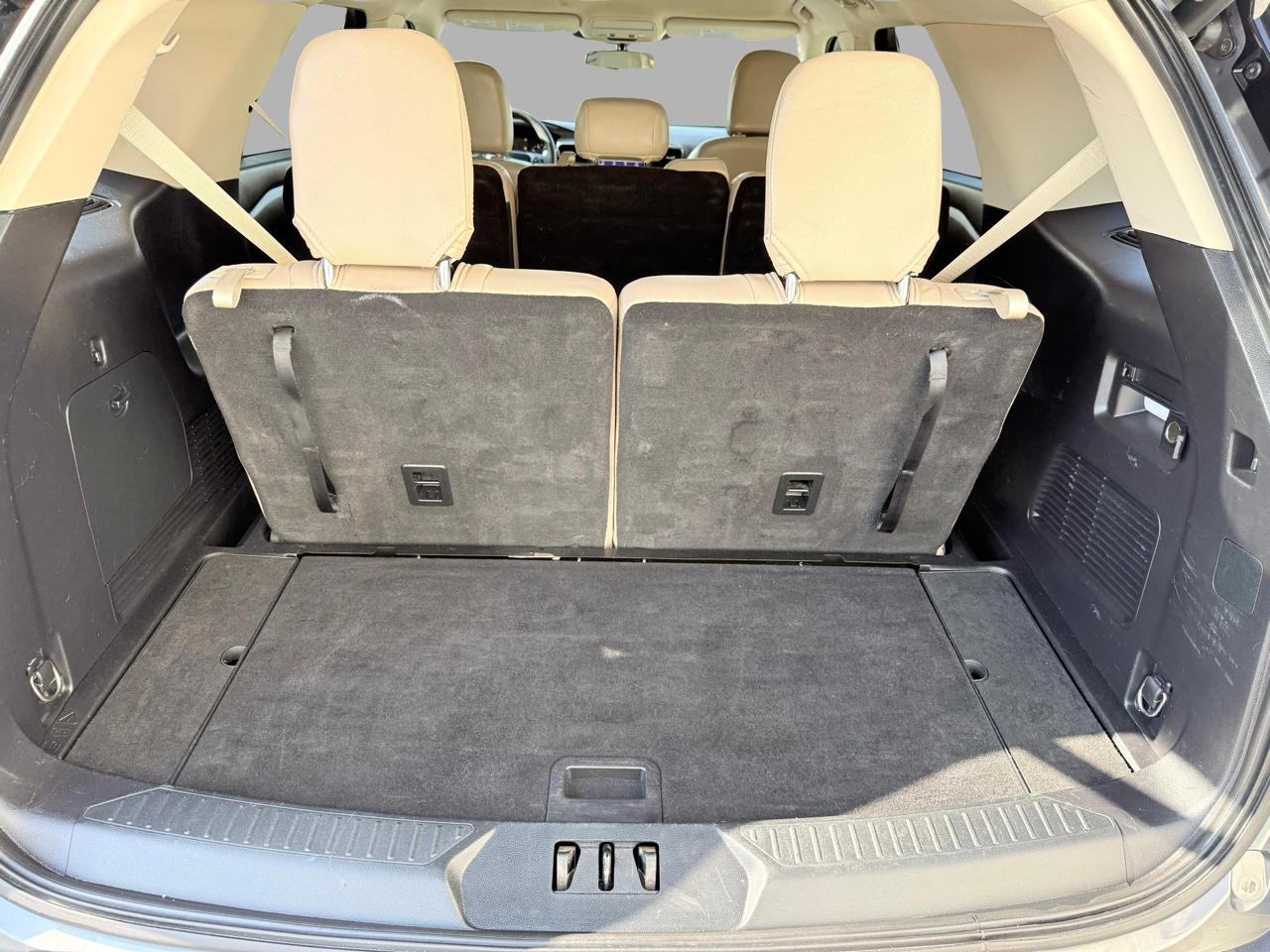 Ford Explorer Base RWD 2021