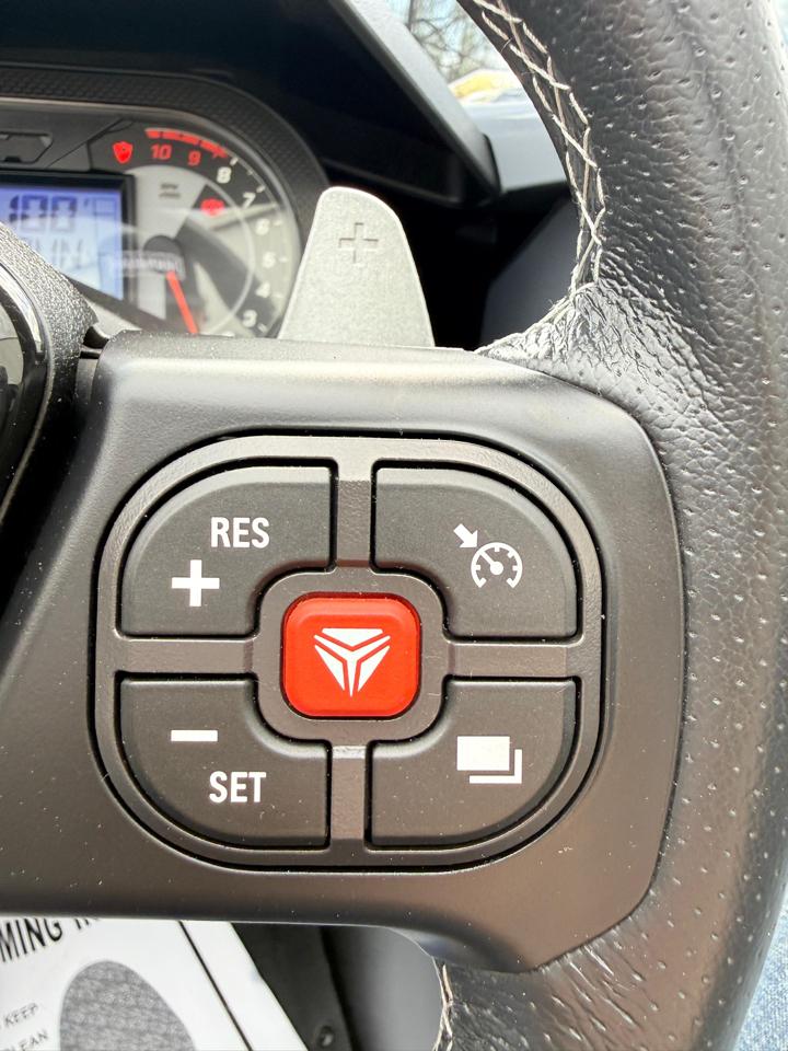 Polaris Slingshot SL  2021