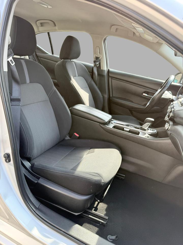 Nissan Sentra SV CVT 2022