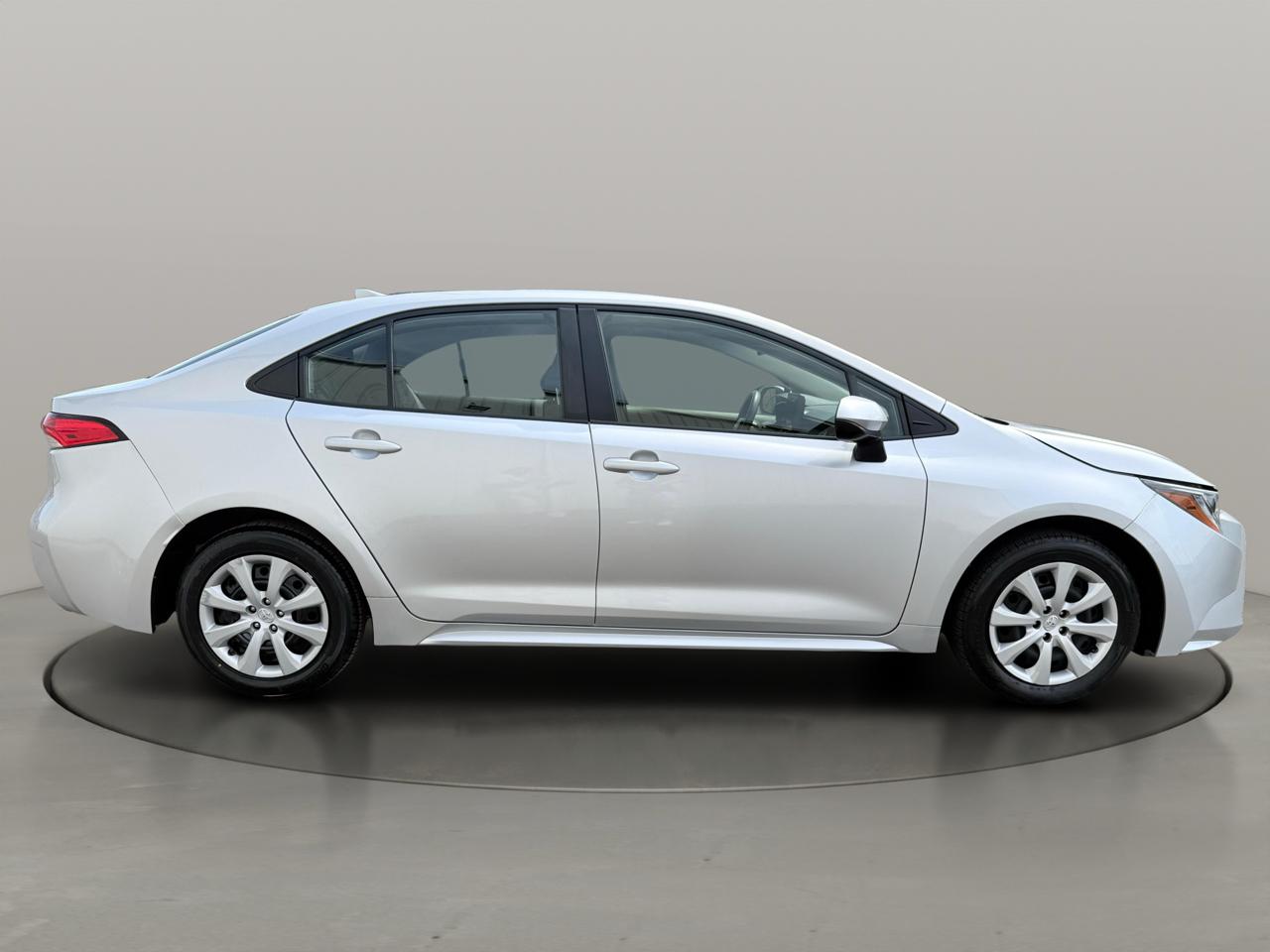 Toyota Corolla LE CVT (Natl) 2023