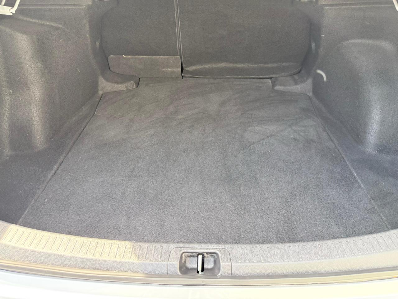 Toyota Corolla LE CVT (Natl) 2023