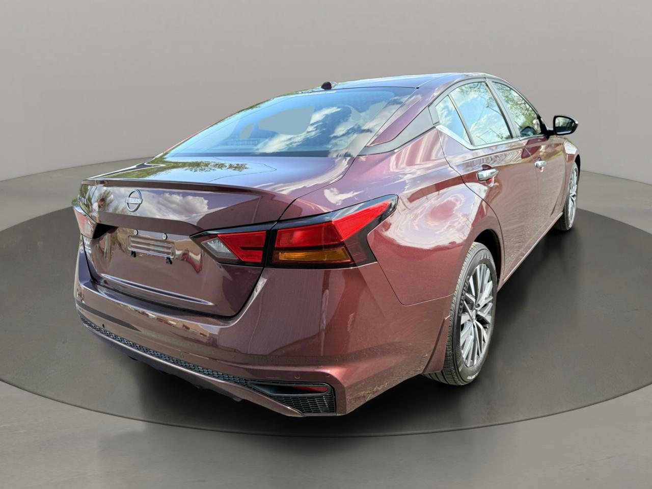 Nissan Altima SV FWD 2025