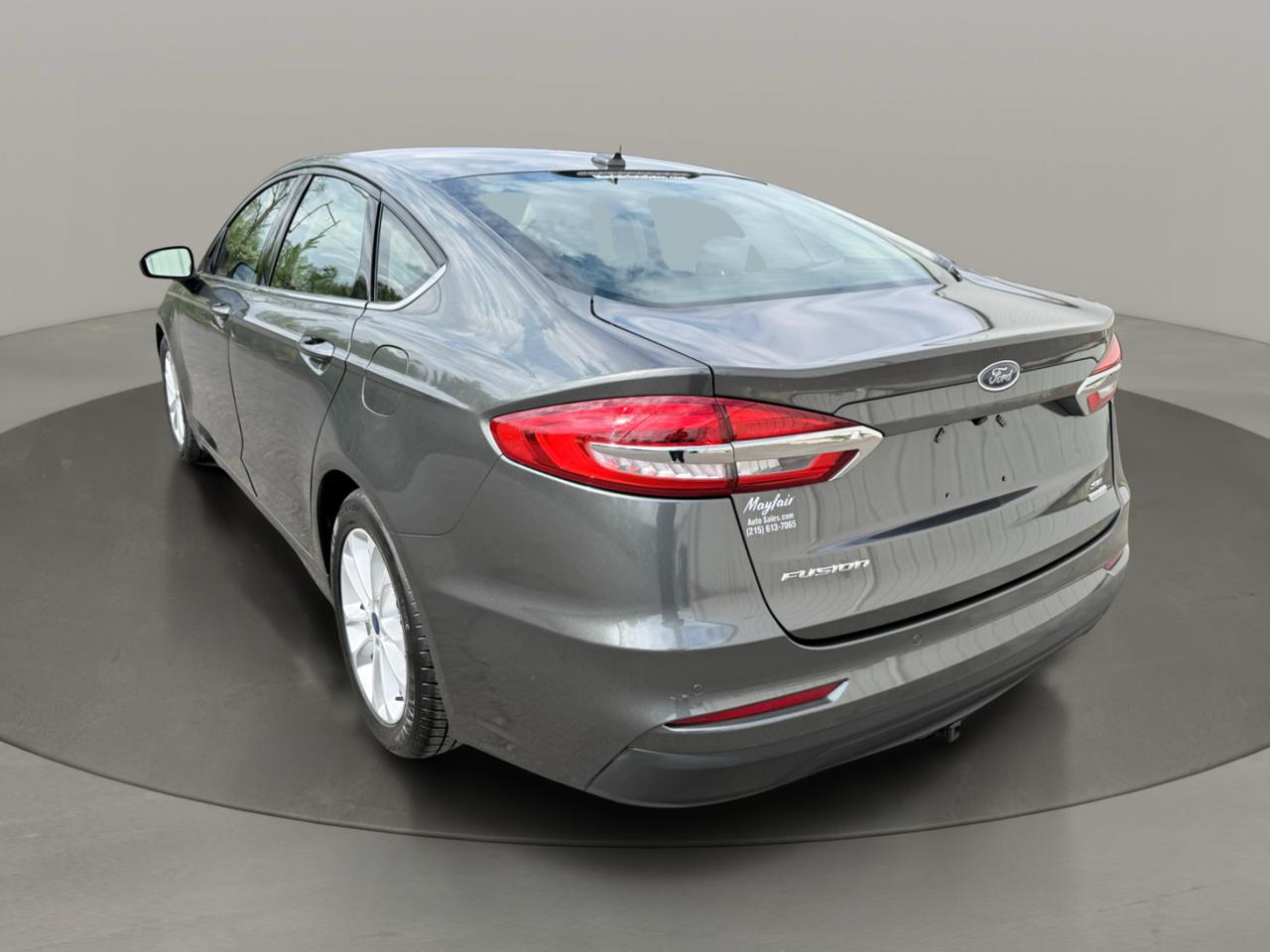 Ford Fusion SE FWD 2019