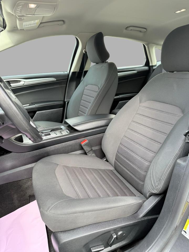 Ford Fusion SE FWD 2019