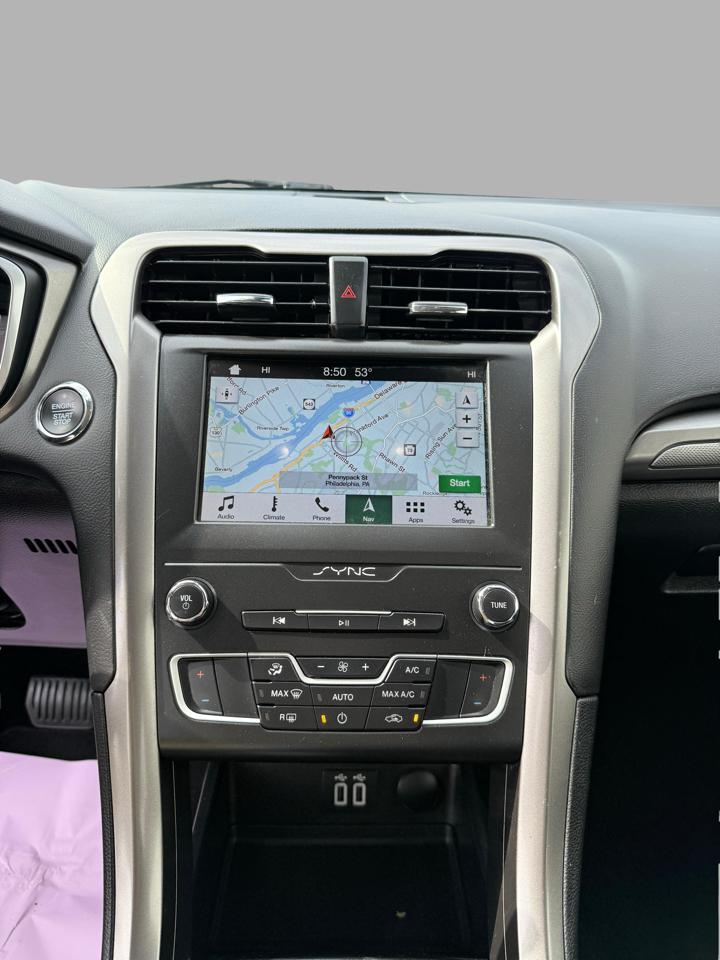 Ford Fusion SE FWD 2019