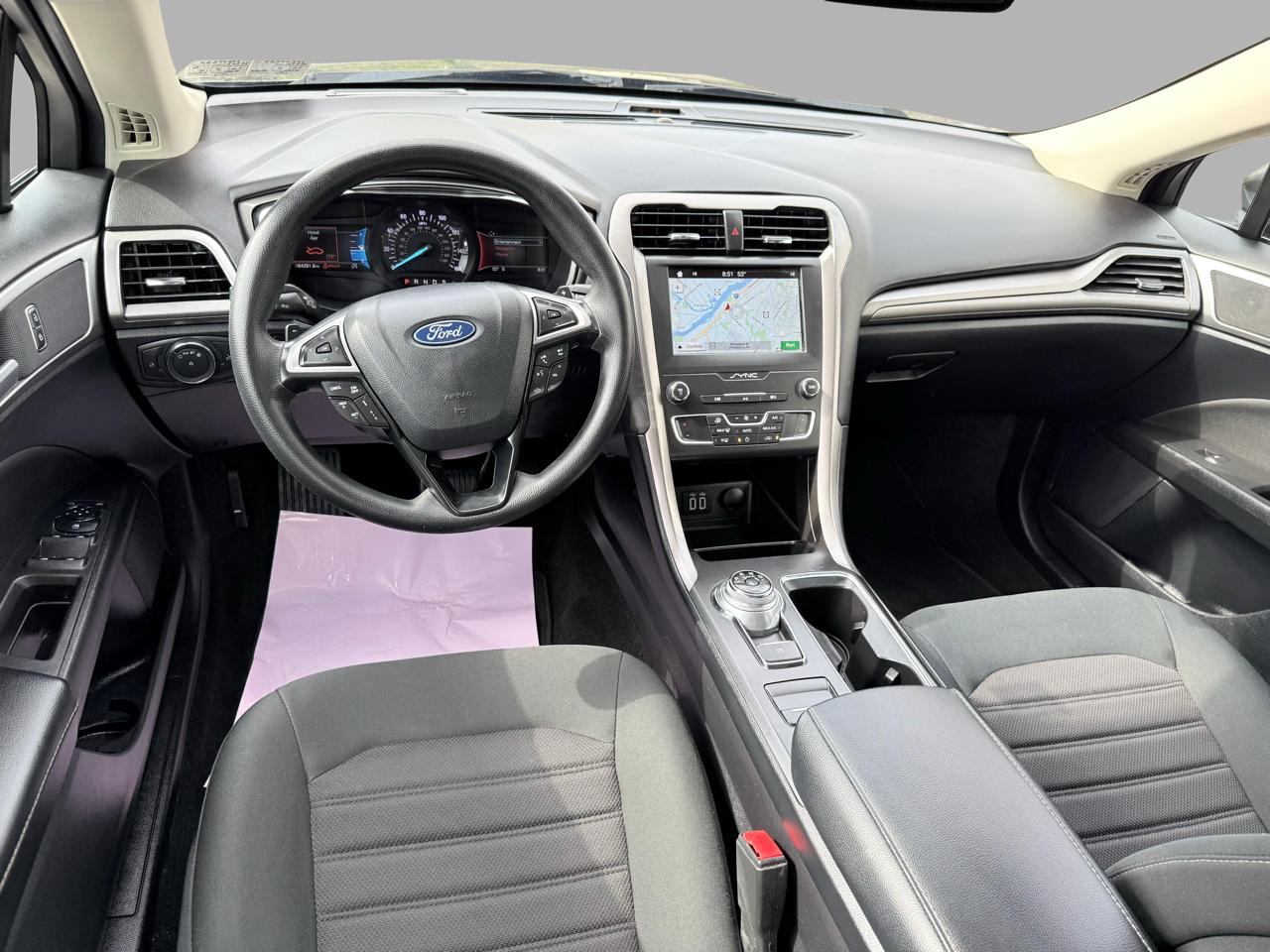 Ford Fusion SE FWD 2019