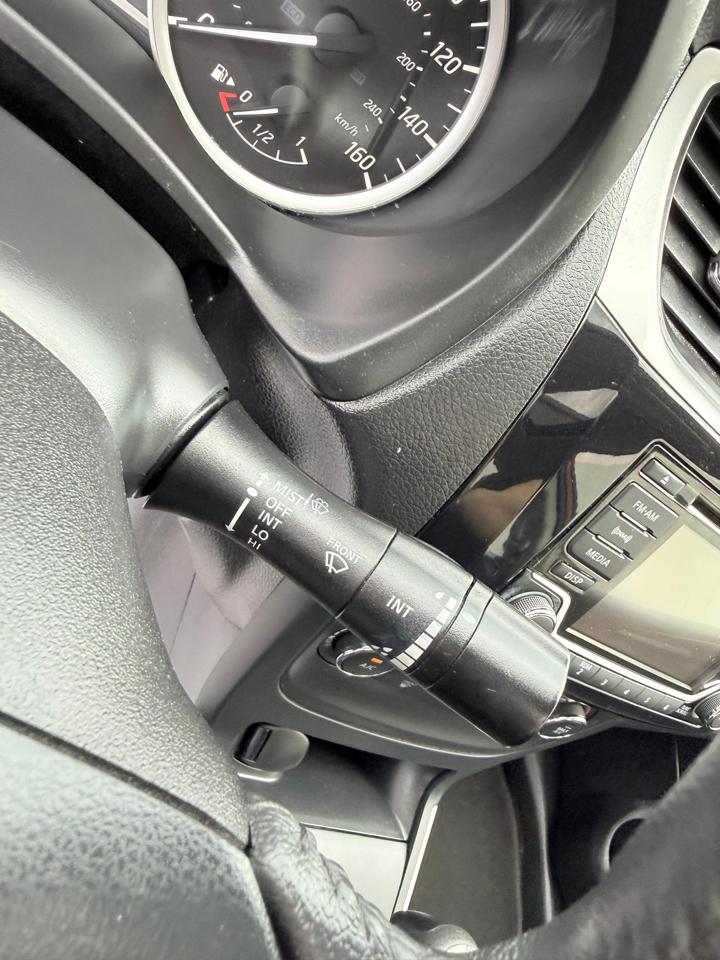 Nissan Sentra 4dr Sdn I4 CVT SV 2016