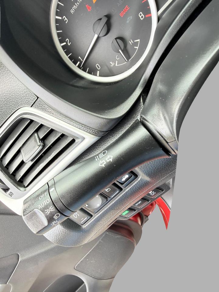 Nissan Sentra 4dr Sdn I4 CVT SV 2016