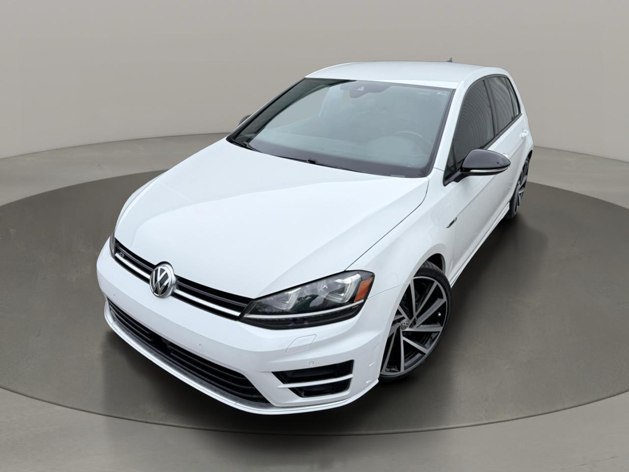 Volkswagen Golf R 4-Door Manual w/DCC/Nav 2017