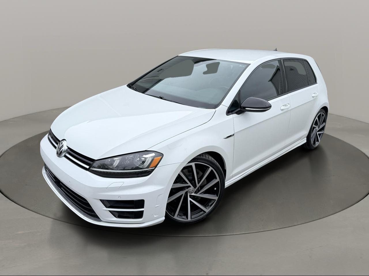 Volkswagen Golf R 4-Door Manual w/DCC/Nav 2017
