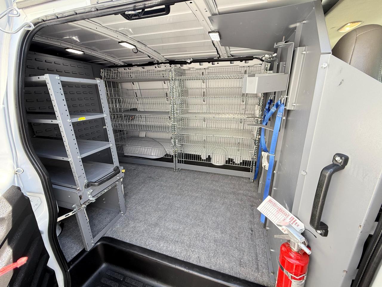 Chevrolet Express Cargo Van RWD 2500 135" 2021
