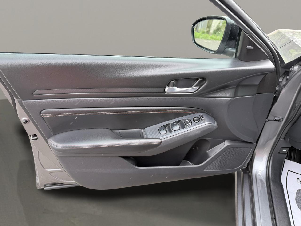 Nissan Altima 2.5 SR AWD Sedan 2019