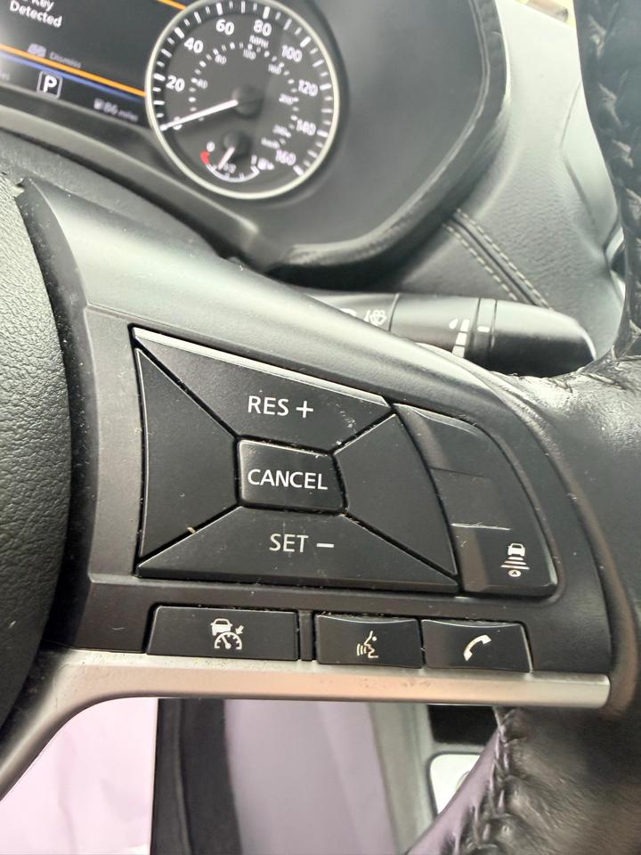 Nissan Sentra SV CVT 2021