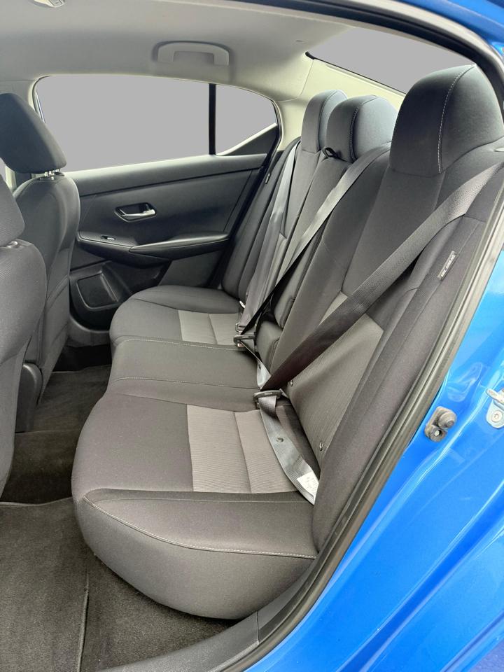 Nissan Sentra SV CVT 2021