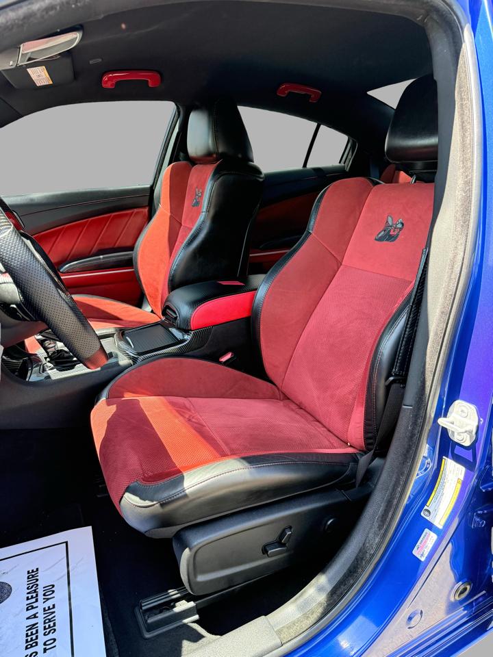 Dodge Charger SXT RWD 2021