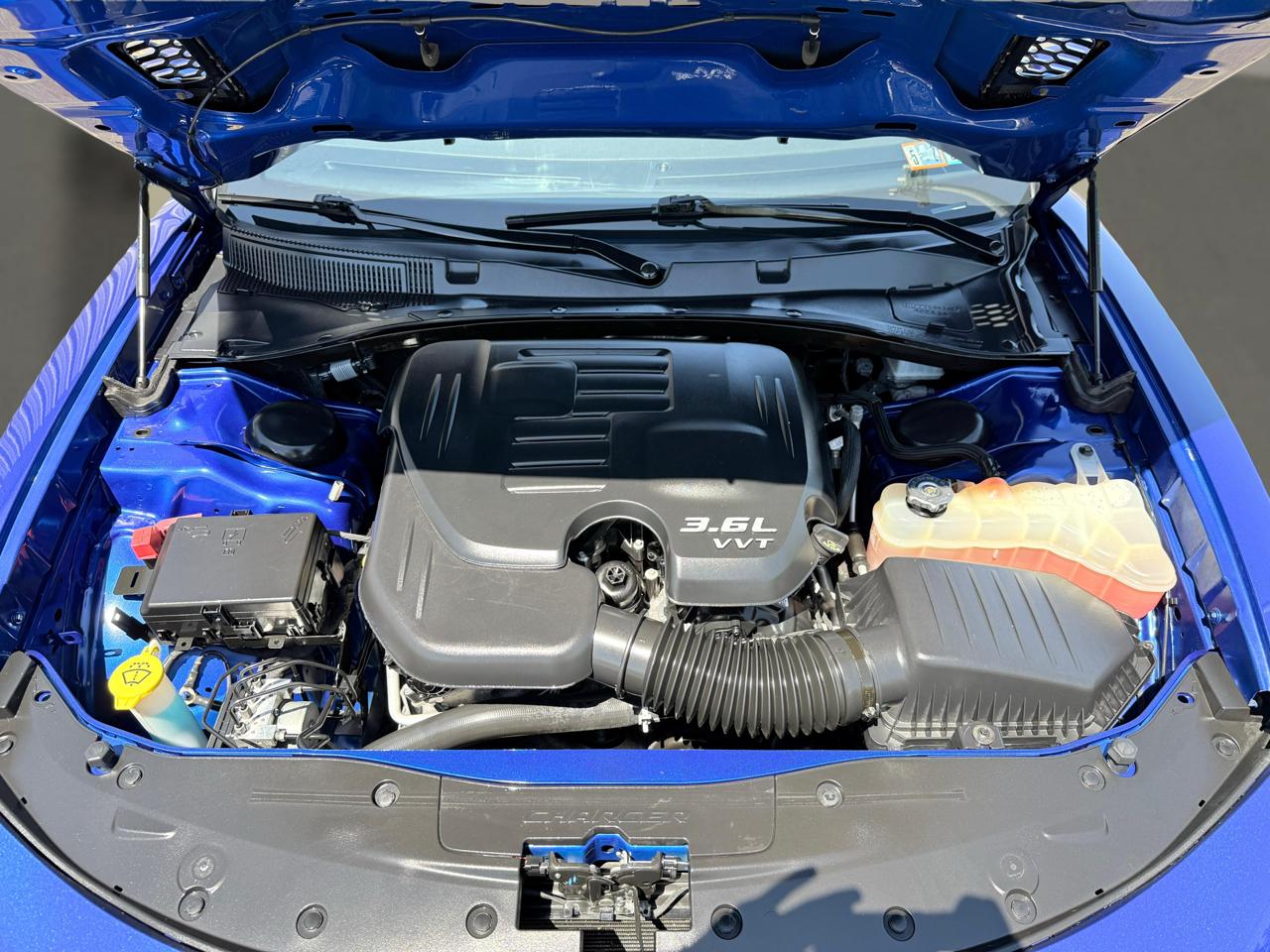 Dodge Charger SXT RWD 2021