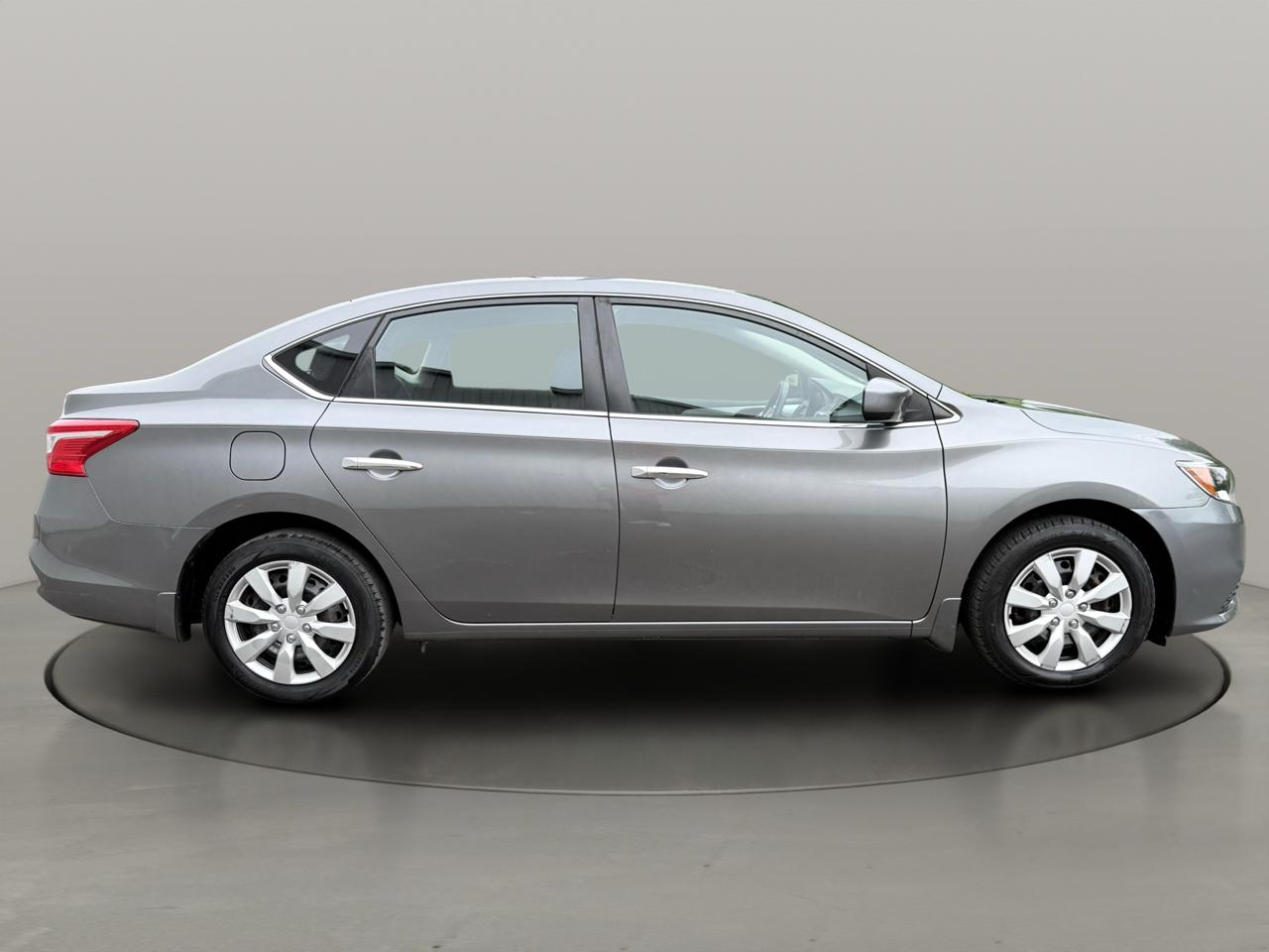 Nissan Sentra S CVT 2019