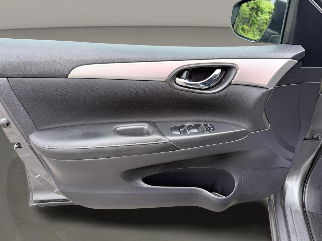 Nissan Sentra S CVT 2019