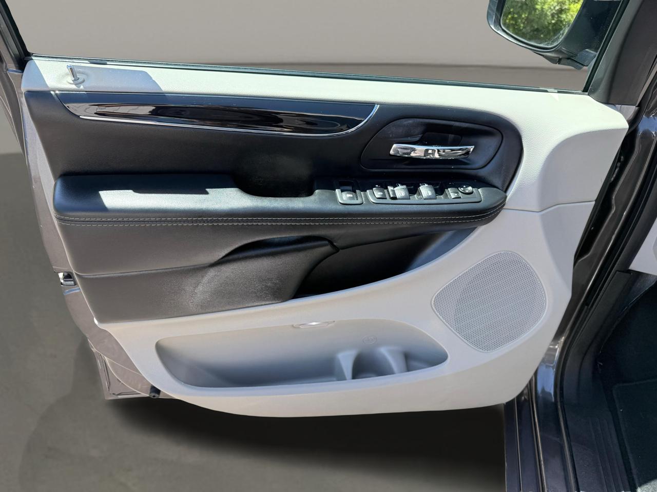 Dodge Grand Caravan SXT Wagon 2019