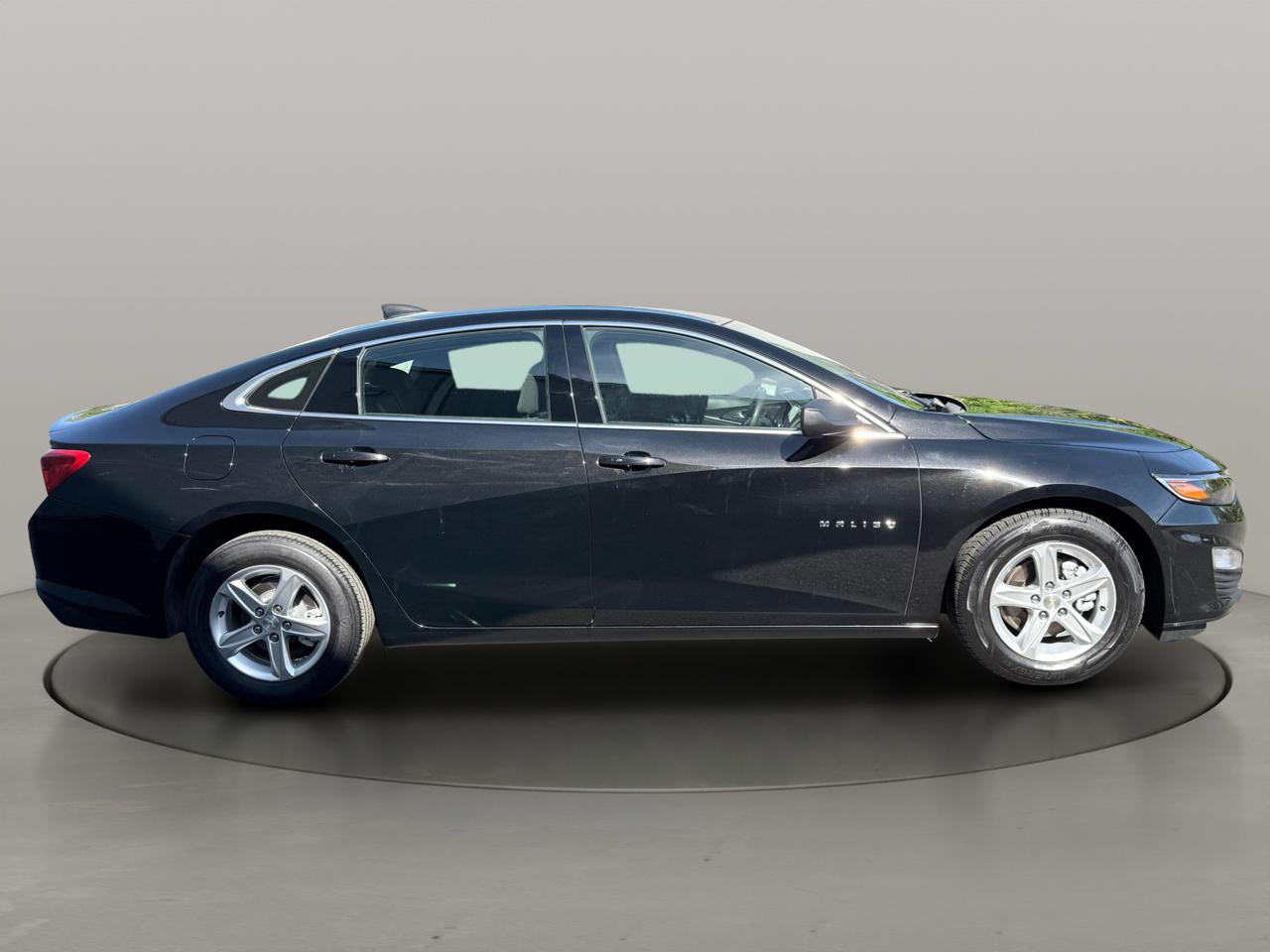 Chevrolet Malibu 4dr Sdn LS w/1LS 2022