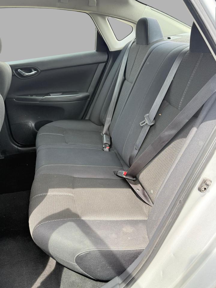 Nissan Sentra S CVT 2017