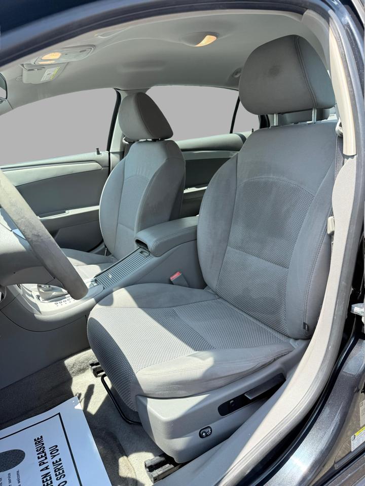 Chevrolet Malibu 4dr Sdn LS w/1LS 2012