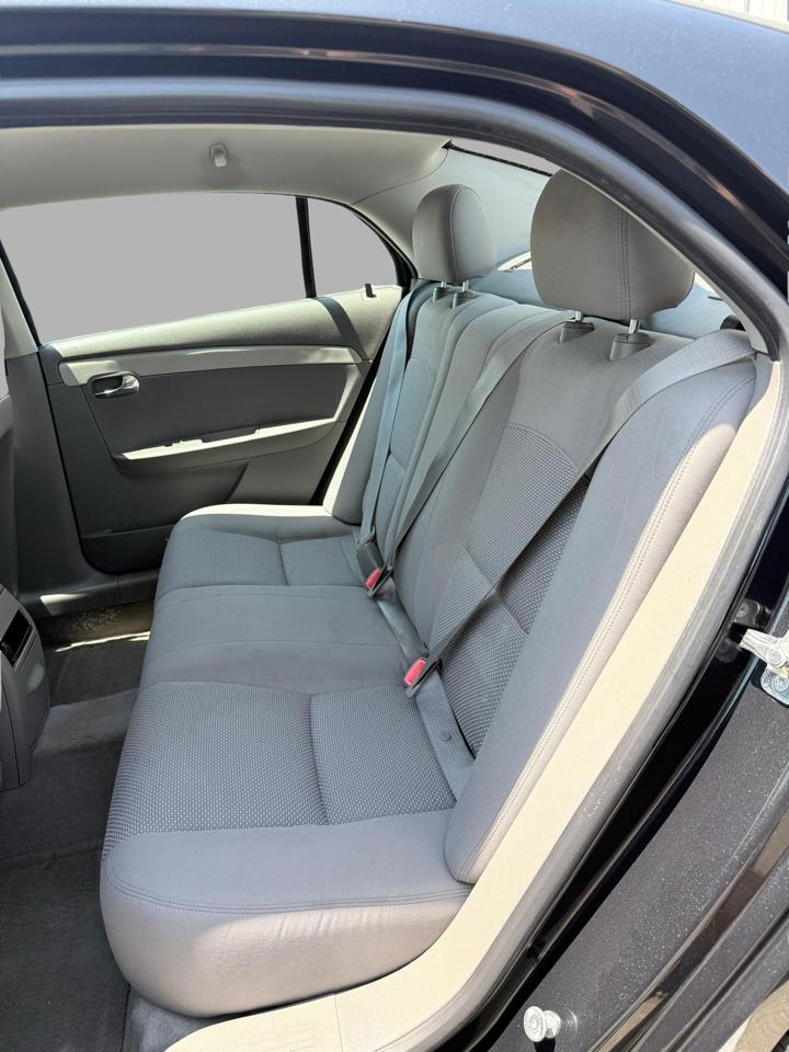 Chevrolet Malibu 4dr Sdn LS w/1LS 2012